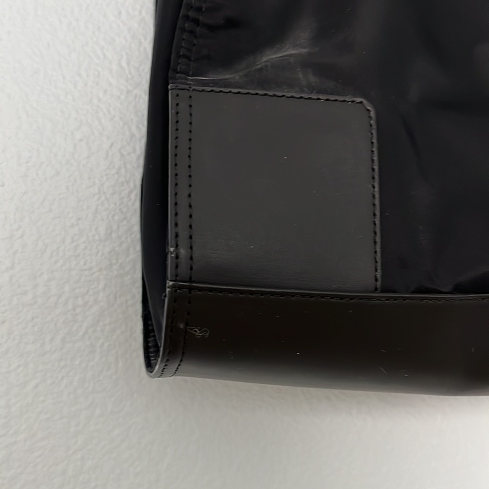 Tory Burch Ella Nylon Tote - Picture 9 of 14